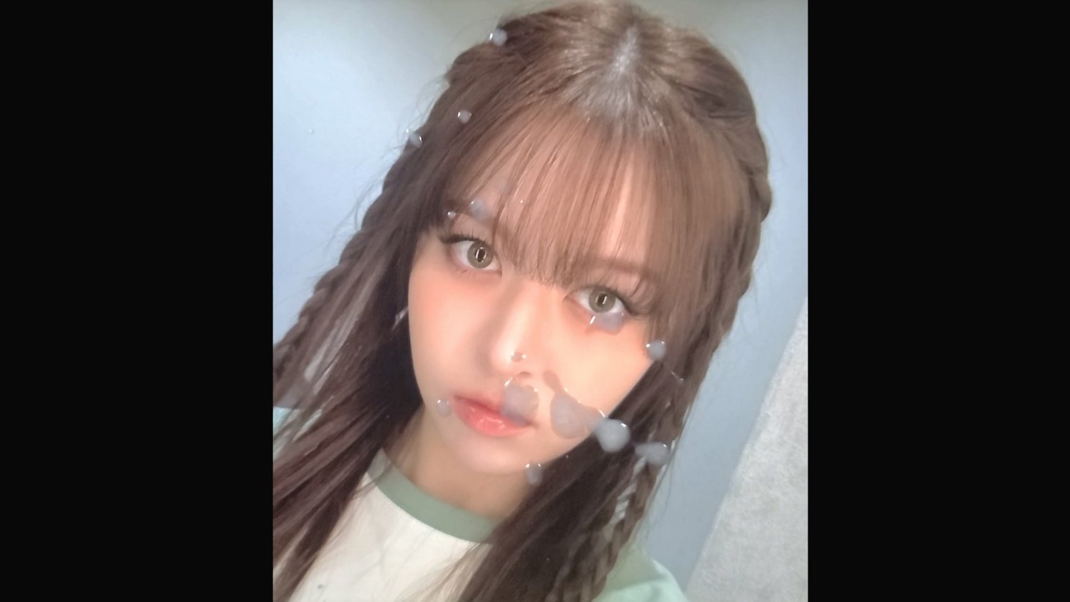 ErGSDJka nmixx lily kpop cum tribute 2 03.jpg